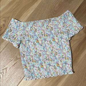 5/$10 Multicolor Off-Shoulder Smocked Top girls 6/6x